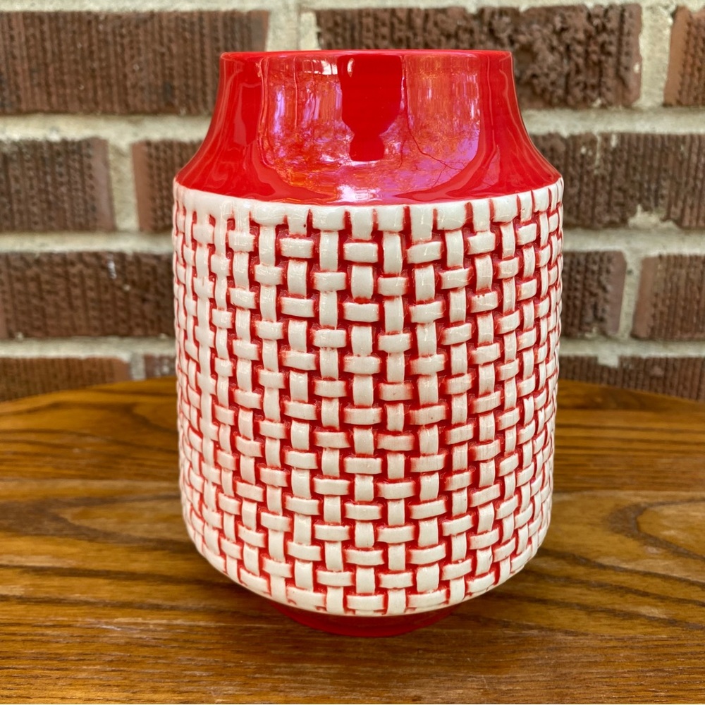 FTD vintage Red and White Woven Motif Vase